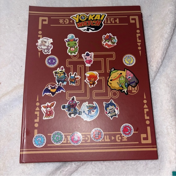 Yo-Kai (Yokai) Watch Medallions Anime Lot w/ Binder & Pages - Picture 1 of 8